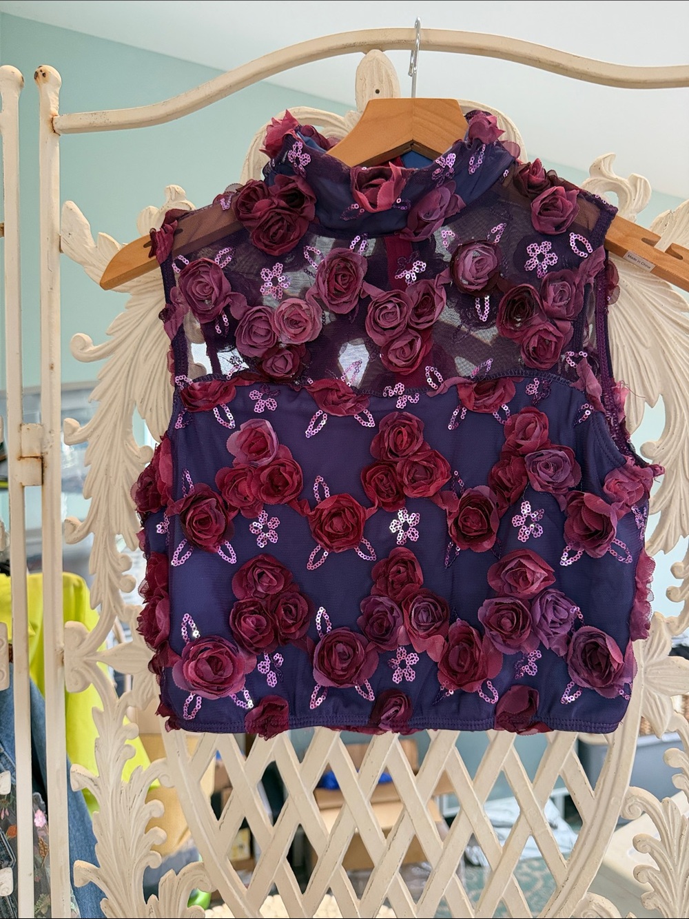 Weissman Purple Floral 3D Appliqué Crop Top